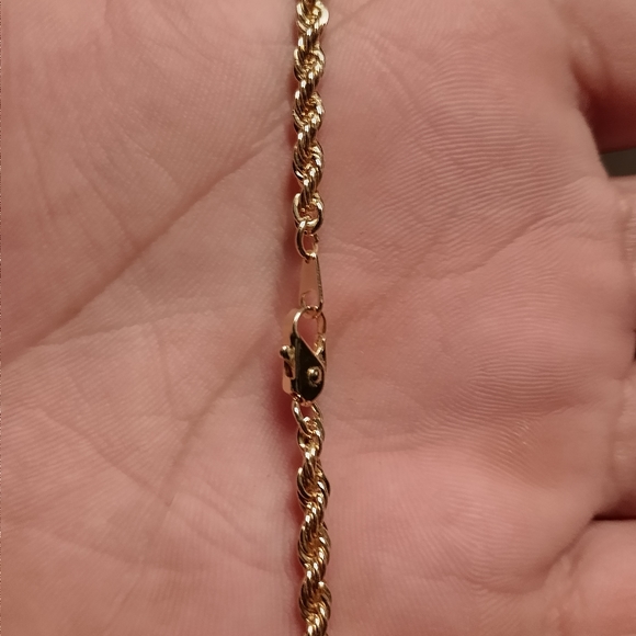 Gold Rope Chain - Picture 6 of 7